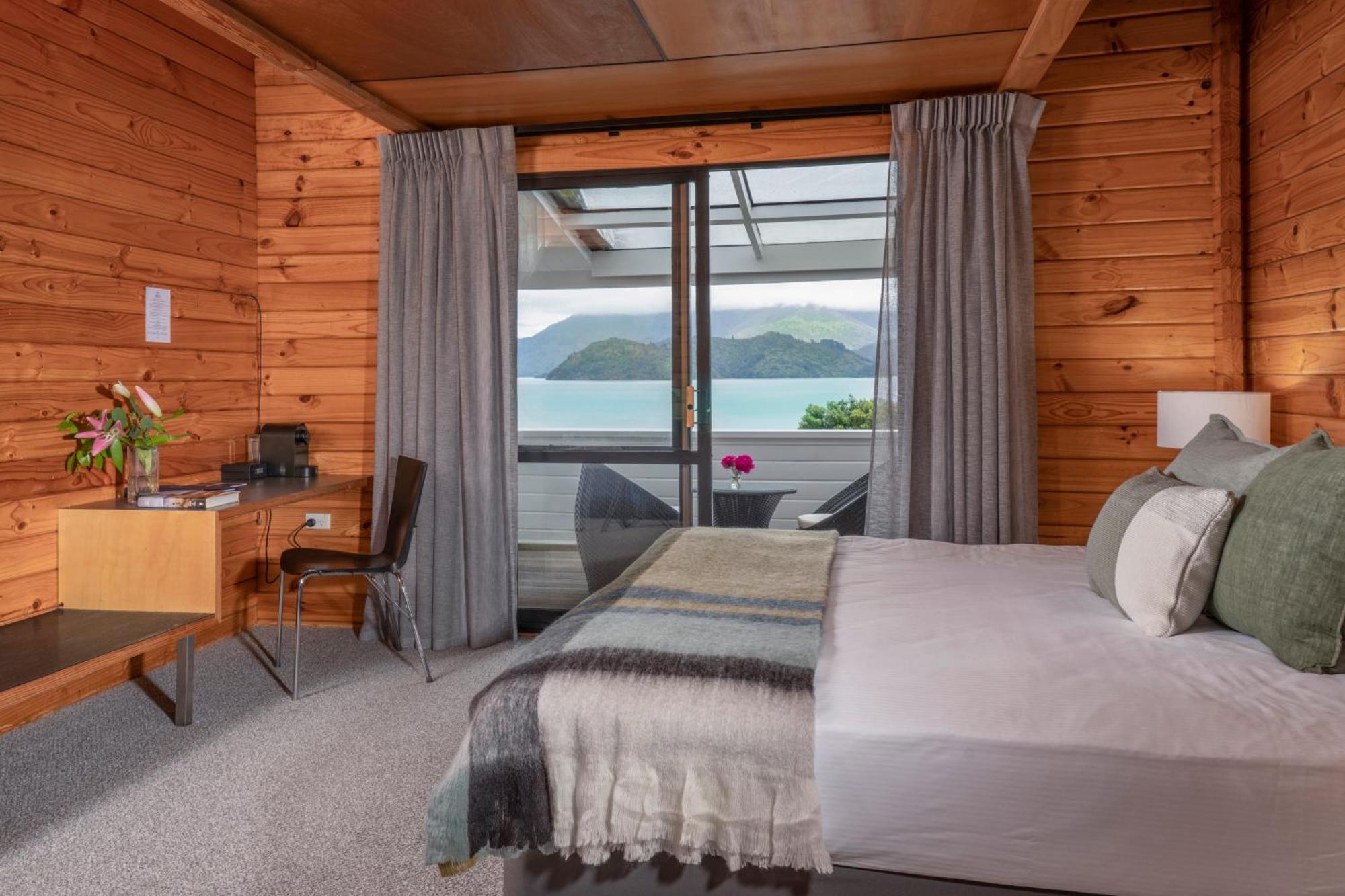 The Portage Resort Ngoại thất bức ảnh