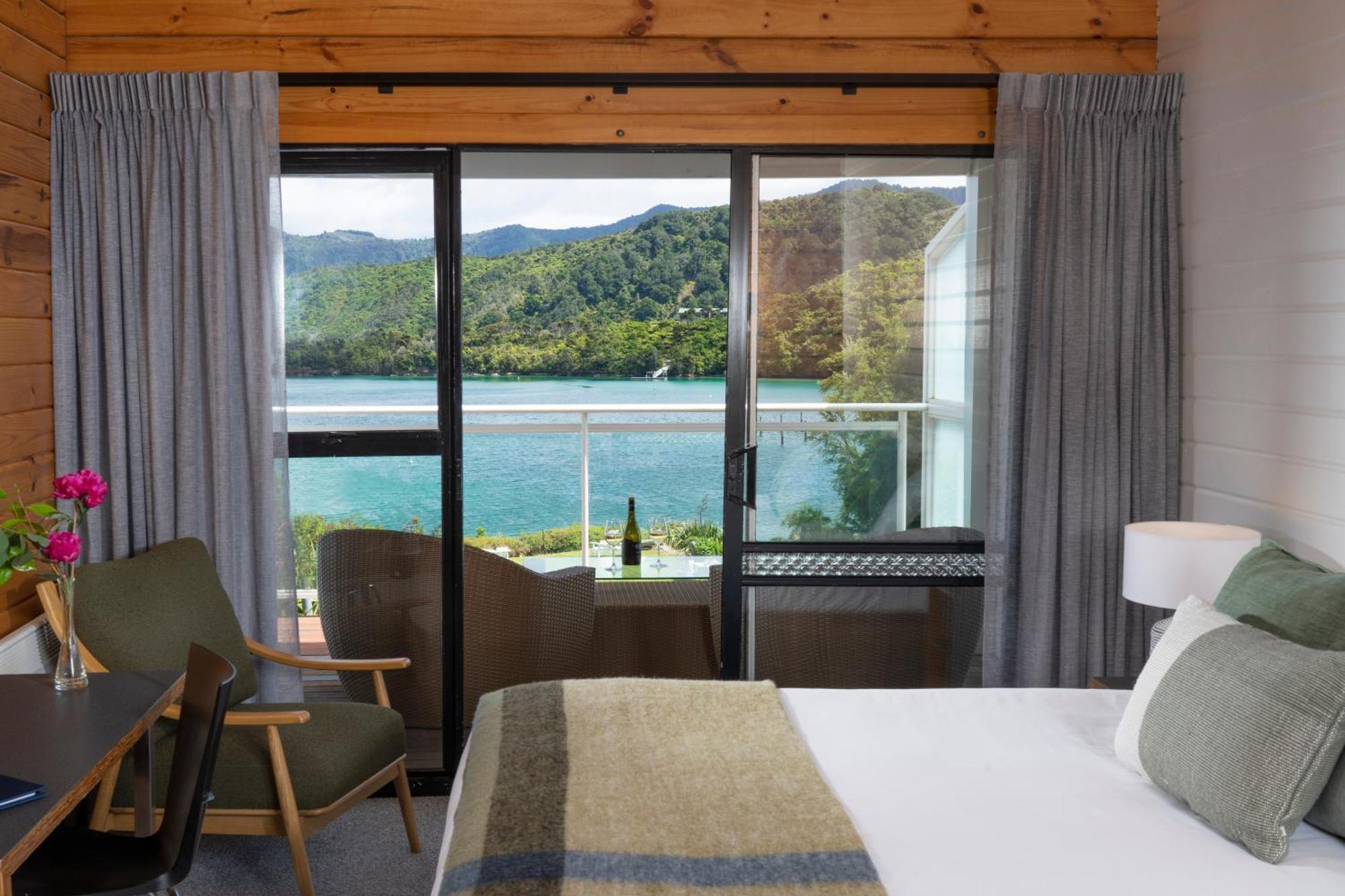 The Portage Resort Ngoại thất bức ảnh