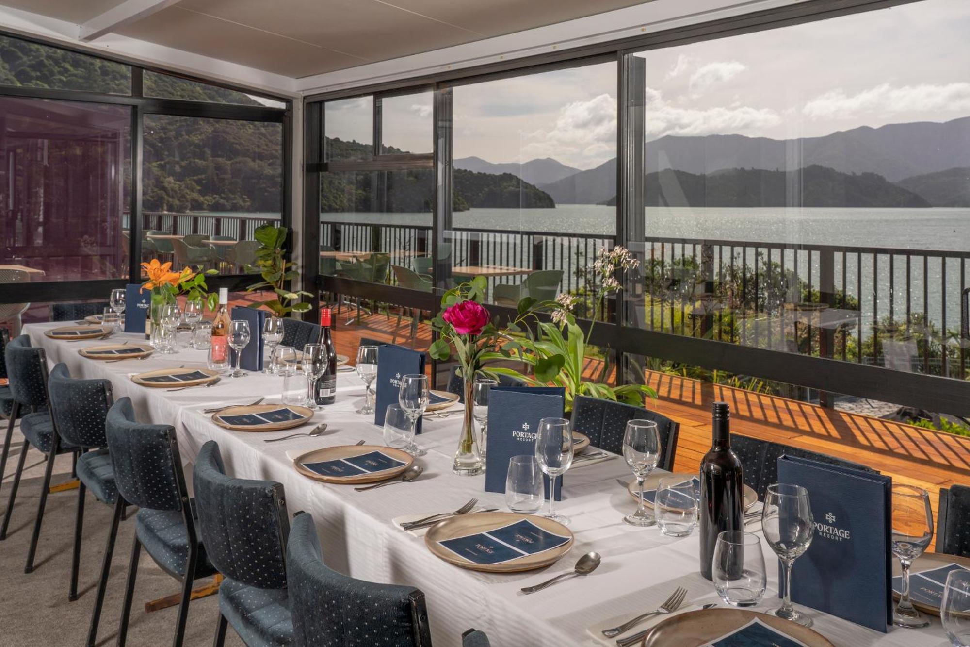 The Portage Resort Ngoại thất bức ảnh