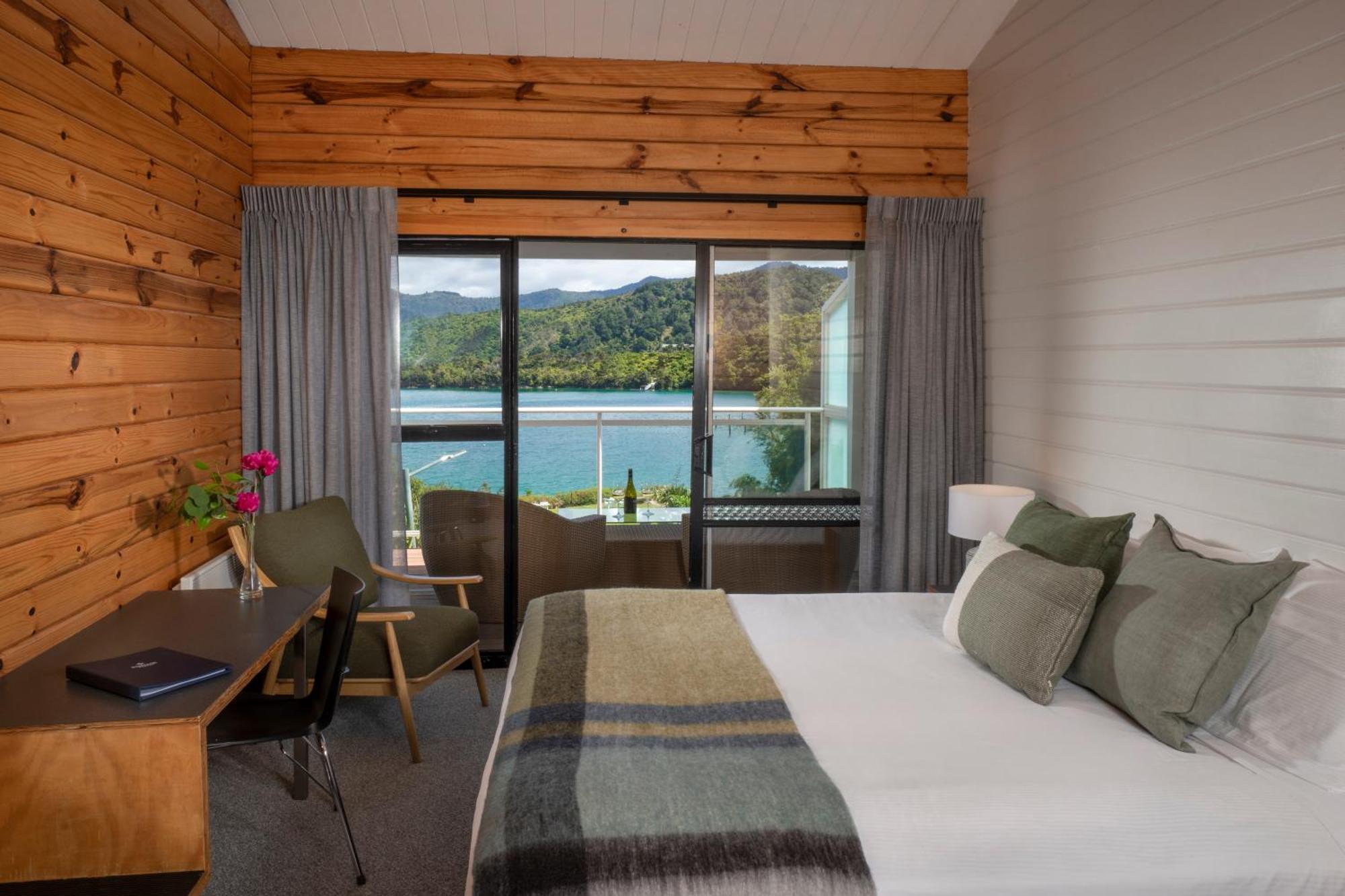 The Portage Resort Ngoại thất bức ảnh